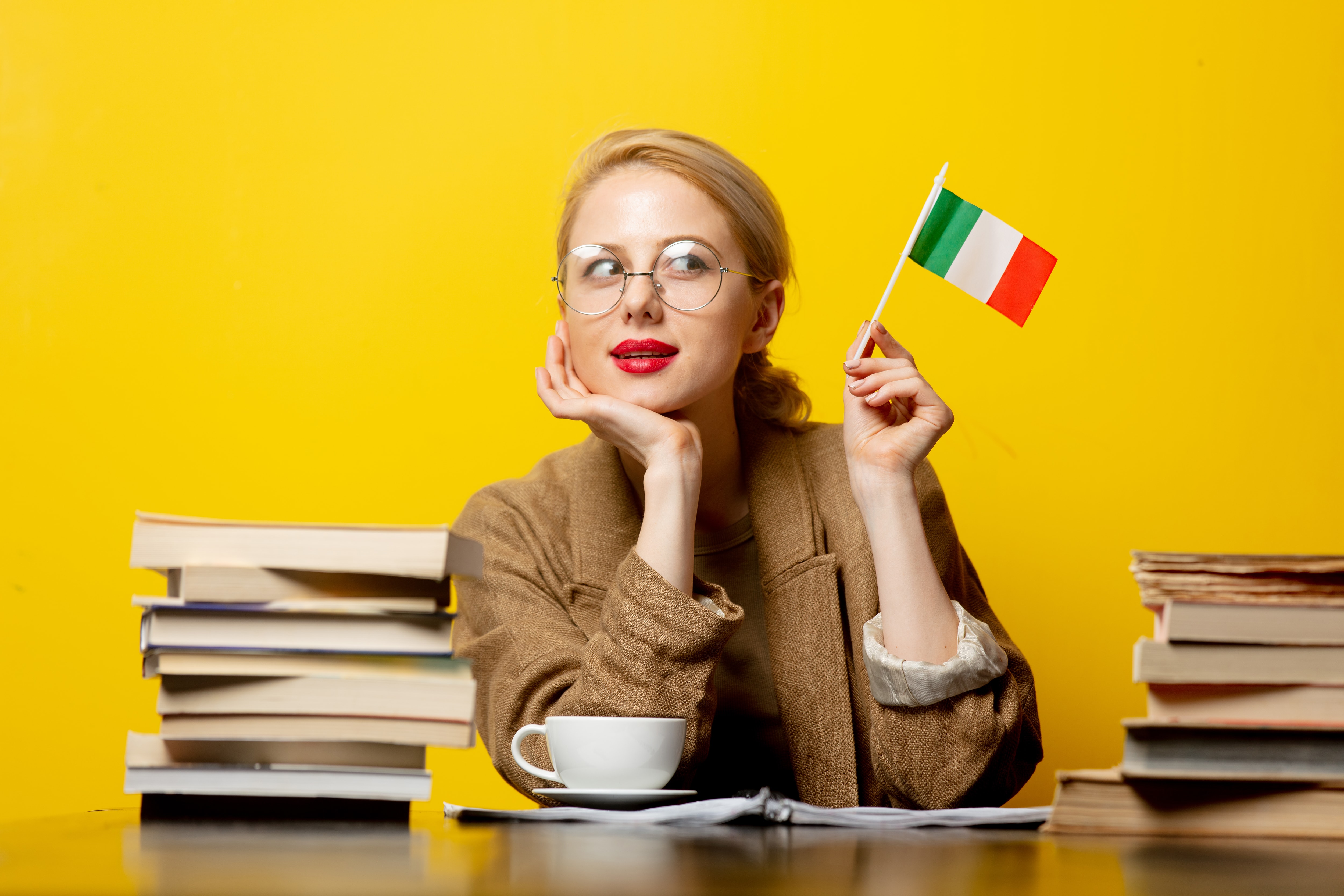 Blonde Woman With Flag Italy Books Yellow